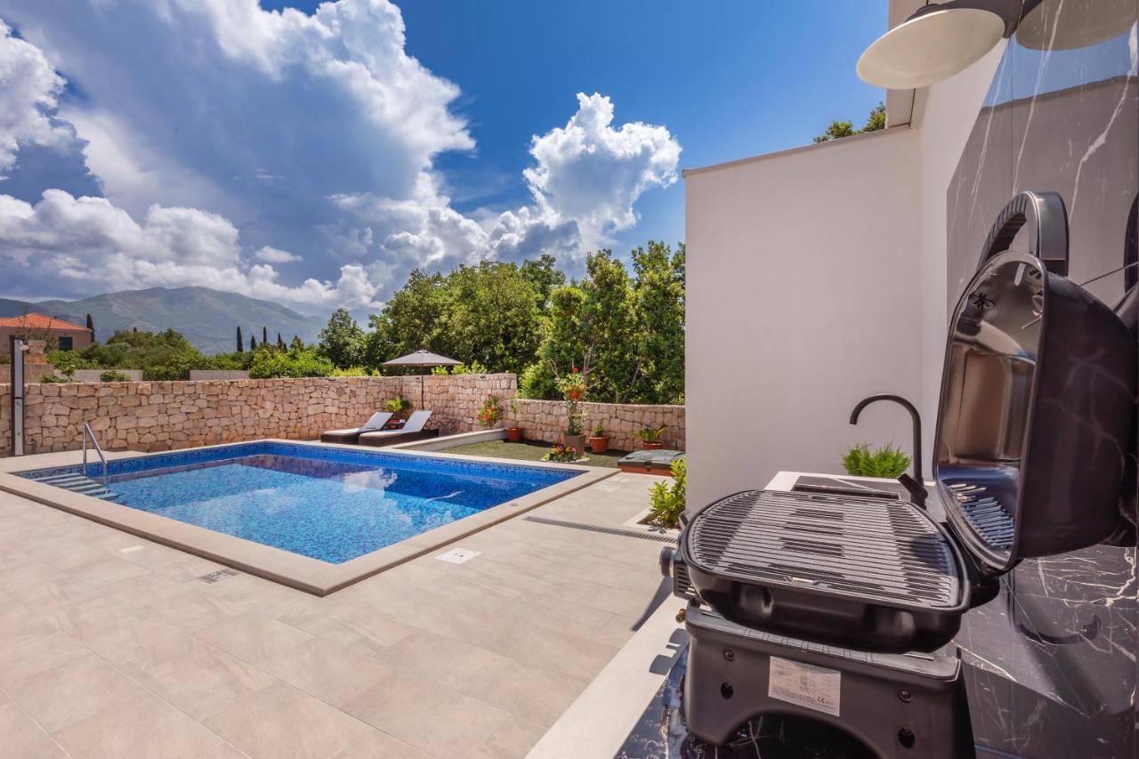 Apartment Holiday Home Doma, Cilipi Near Dubrovnik 외부 사진