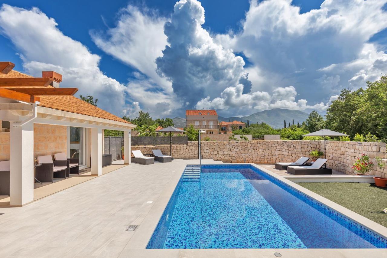 Apartment Holiday Home Doma, Cilipi Near Dubrovnik 외부 사진