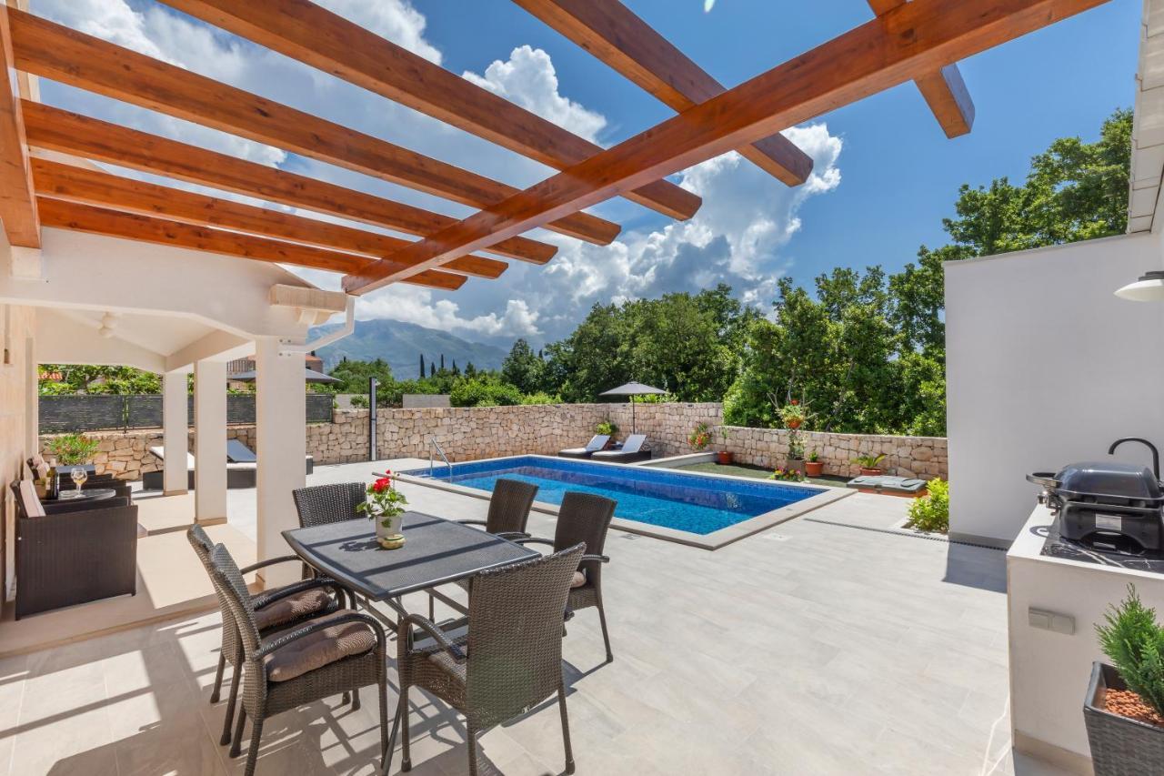 Apartment Holiday Home Doma, Cilipi Near Dubrovnik 외부 사진