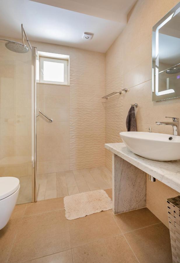 Apartment Holiday Home Doma, Cilipi Near Dubrovnik 외부 사진