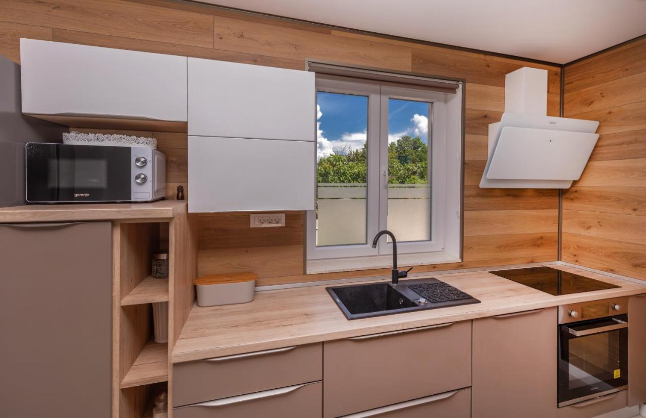 Apartment Holiday Home Doma, Cilipi Near Dubrovnik 외부 사진