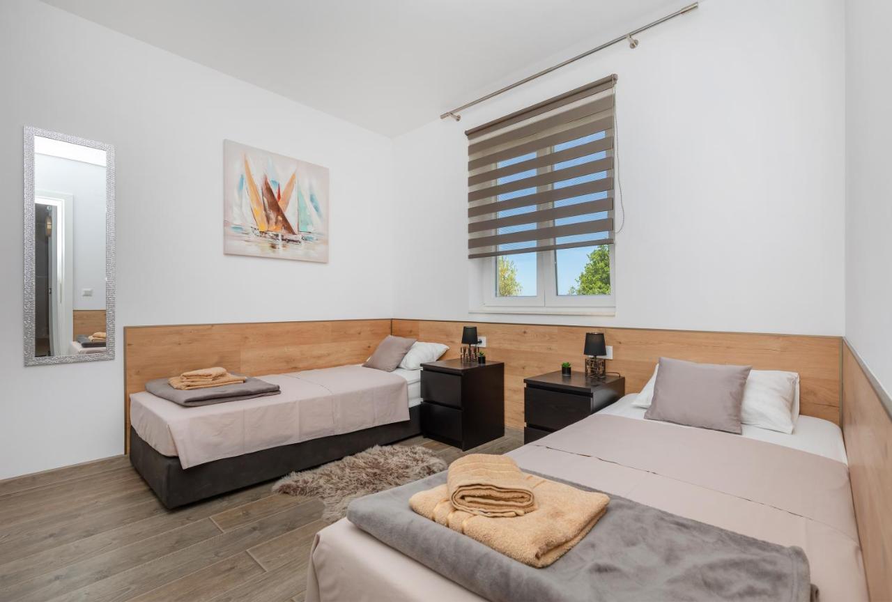 Apartment Holiday Home Doma, Cilipi Near Dubrovnik 외부 사진